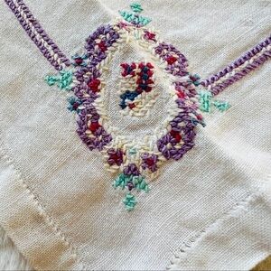 11"x18" Vintage Linen Hand towel with embroidery.